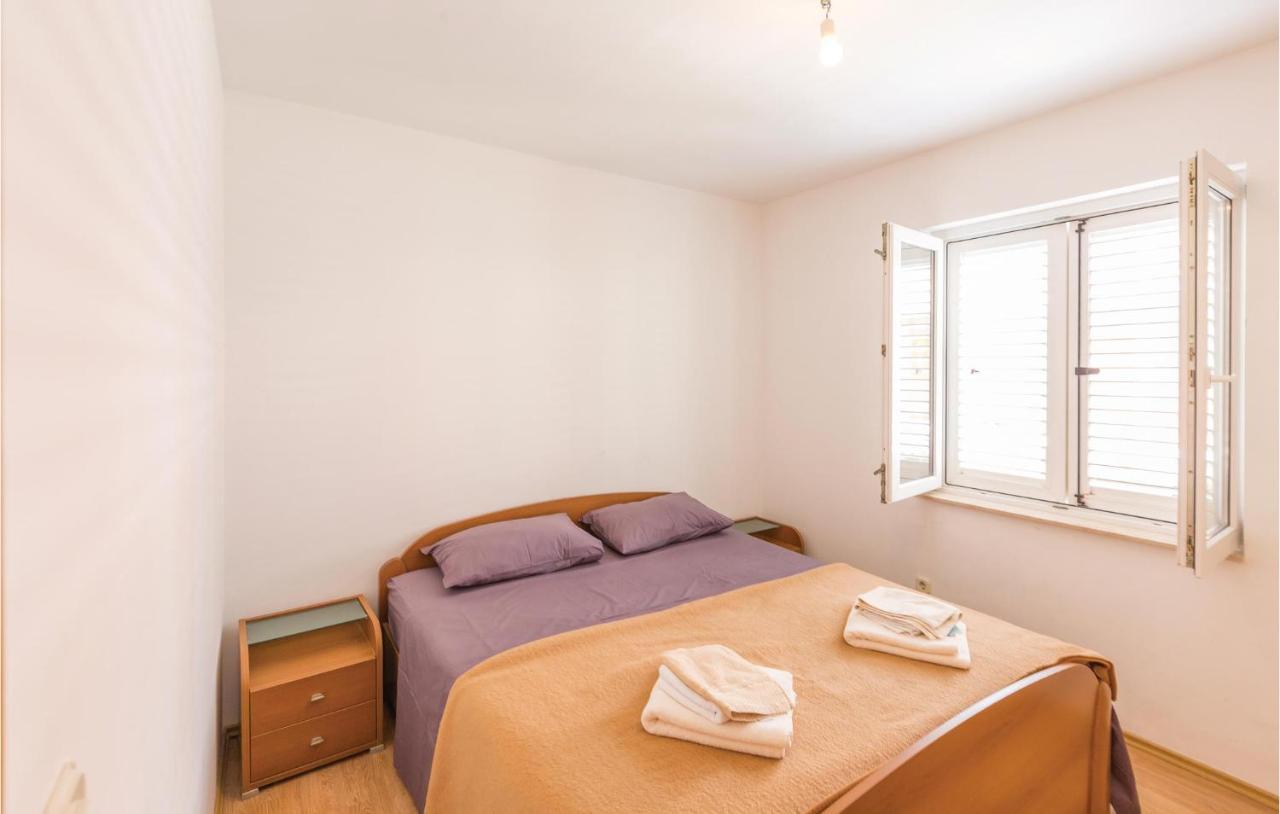 Cozy Apartment In Makarska With Kitchen Exteriér fotografie