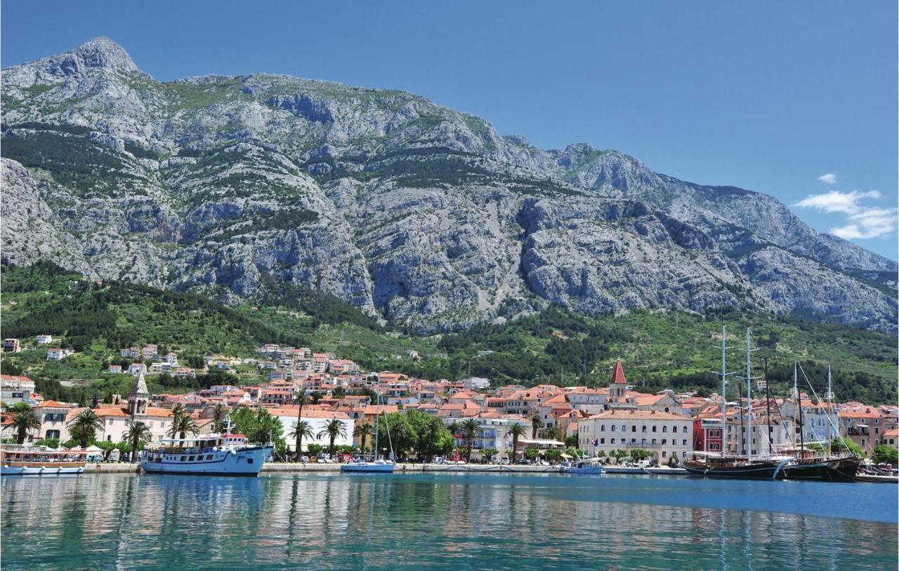 Cozy Apartment In Makarska With Kitchen Exteriér fotografie